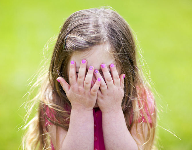Советы: как избавиться от детского смущения