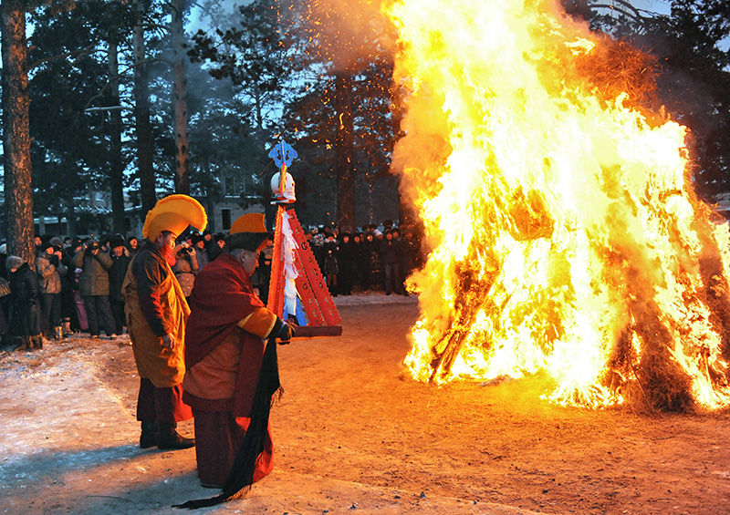 Обряды во время нового года Обряды во время нового года