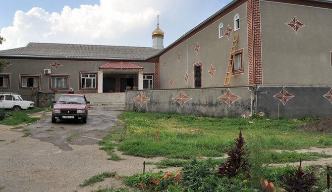 Соберут по кирпичику. На Кубани восстанавливают первый в России казачий монастырь 1361454949_898566_85