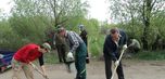 Сами справились. Губернатор похвалил селян за отремонтированную дорогу Сами справились. Губернатор похвалил селян за отремонтированную дорогу