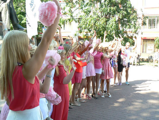 Парад блондинок в Нижнем Новгороде