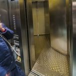 Экономия на безопасности. В Архангельской области самые опасные лифты в стране
