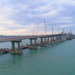 Опережение с ограждениями. В Керчи открыли движение по путепроводу у Крымского моста