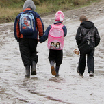 Тернистый путь. Ивановских детей заставили ходить в школу в опасный район