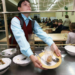 На голодном пайке. Нижегородских школьников прокормят на 36 рублей
