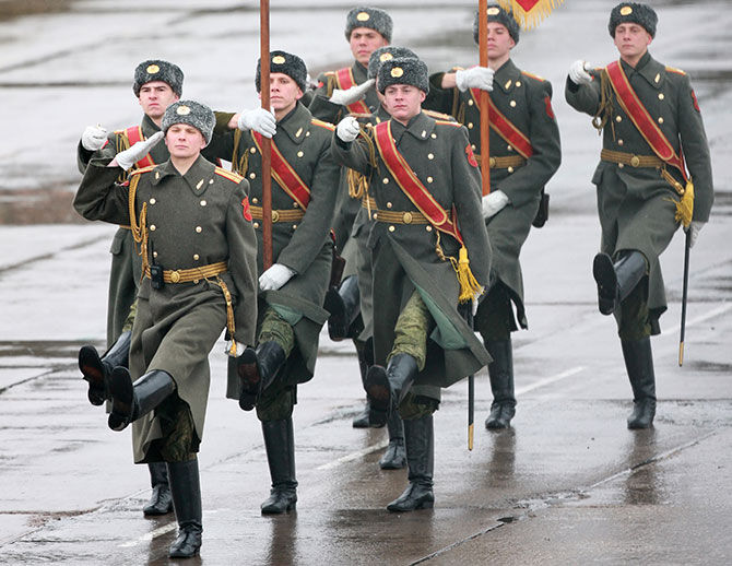Тег армии. Празднование 23 февраля Санкт Петербург. Россия отмечает 23 февраля фото.