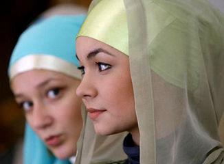 Под защитой мужа. Что запрещено женщинам в татарских семьях